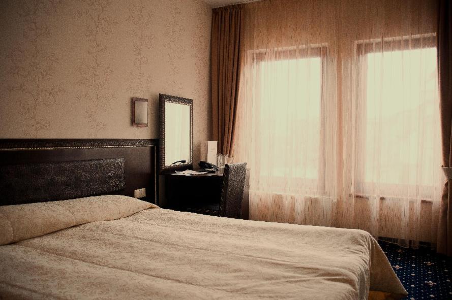 Hotel Victoria Panagjurište Exteriér fotografie